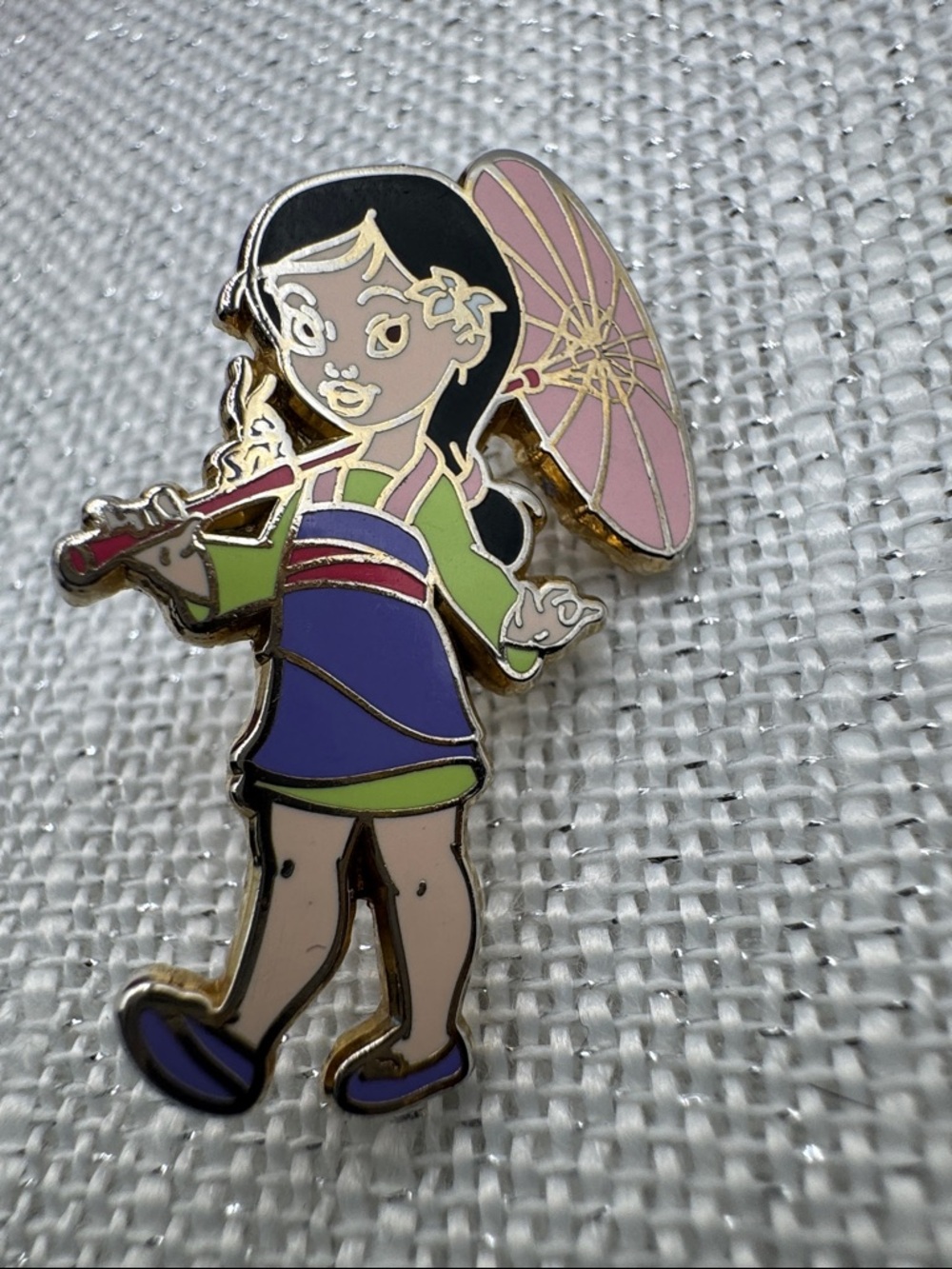Disney Mulan Toddler Pin With Parasol Umbrella Pin Trading  1 1/4"